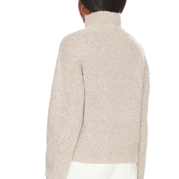 Revolve 525 Boxy Snap Front Henley - Size XL - Picture 3 of 4